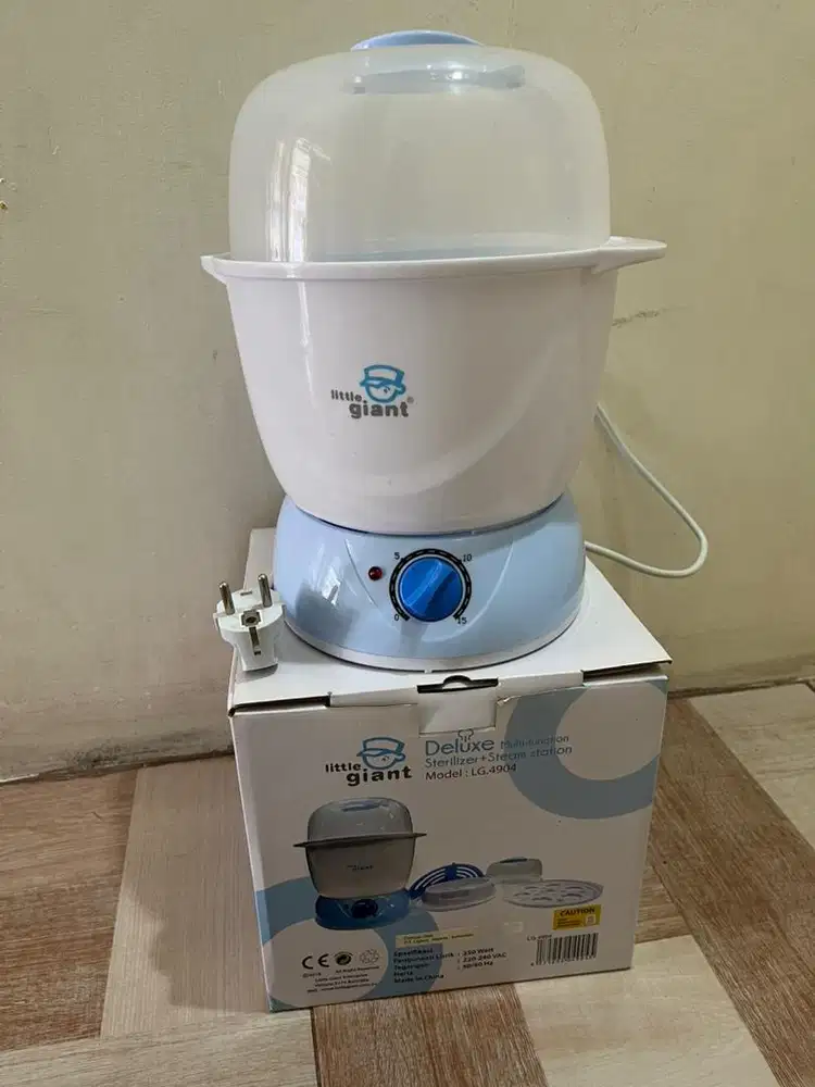 Sterilizer + steam station little giant