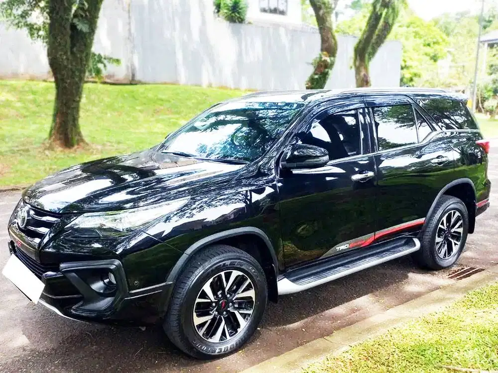 Fortuner TRD VNT Diesel ATPM Record Km 82 rb Mulus Siap Pakai * KREDIT