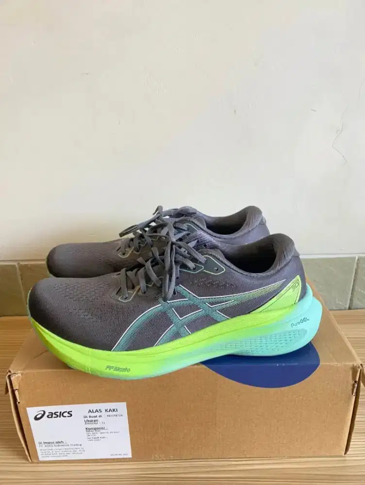 Sepatu running asics gel kayano