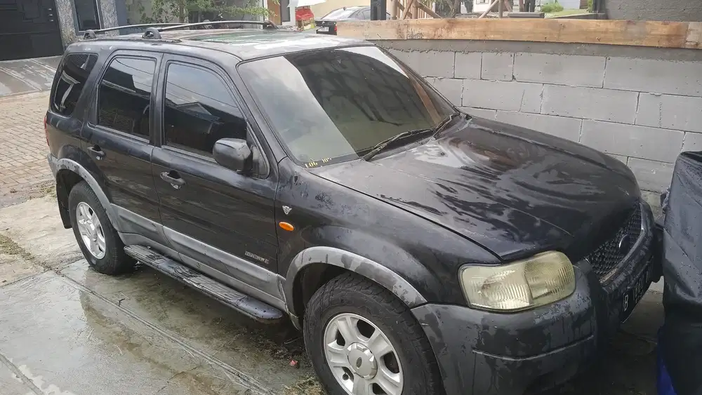 Ford Escape 2004 Bensin