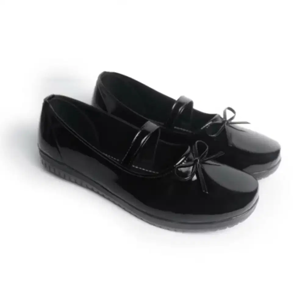Sepatu wanita hitam flat model ballerina