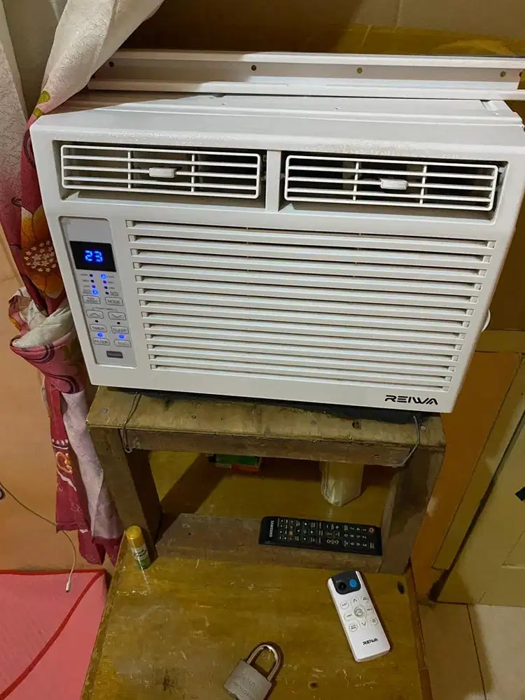 AC Portable Window Reiwa 1/5 PK