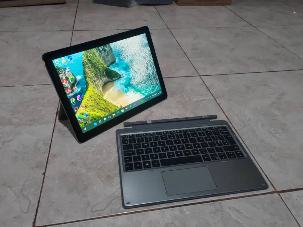 Dell Latitude 7200 Detachable 2-in-1 | Core i5 Gen 8 | 16GB | 256GB