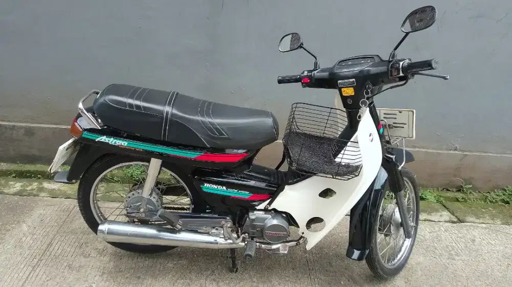 Honda astrea grand mesin halus motor standar