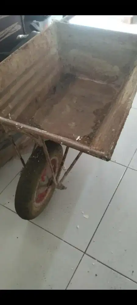 Troli / Rolli / Gerobak dorong