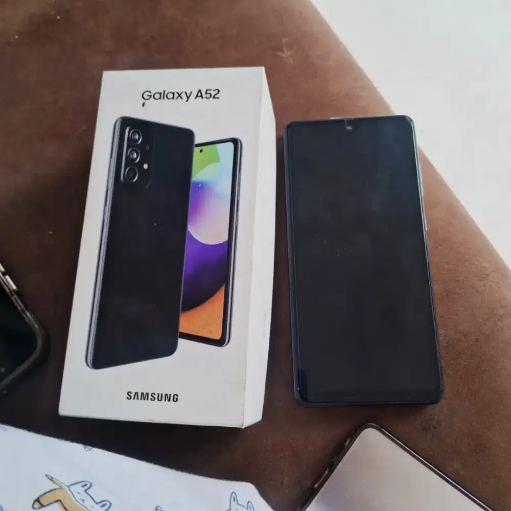 SAMSUNG A52 RAM 8/128 GB