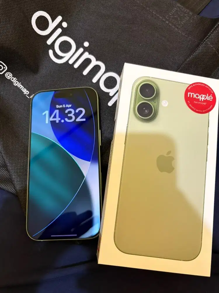 New Iphone 17 Sage 256 GB