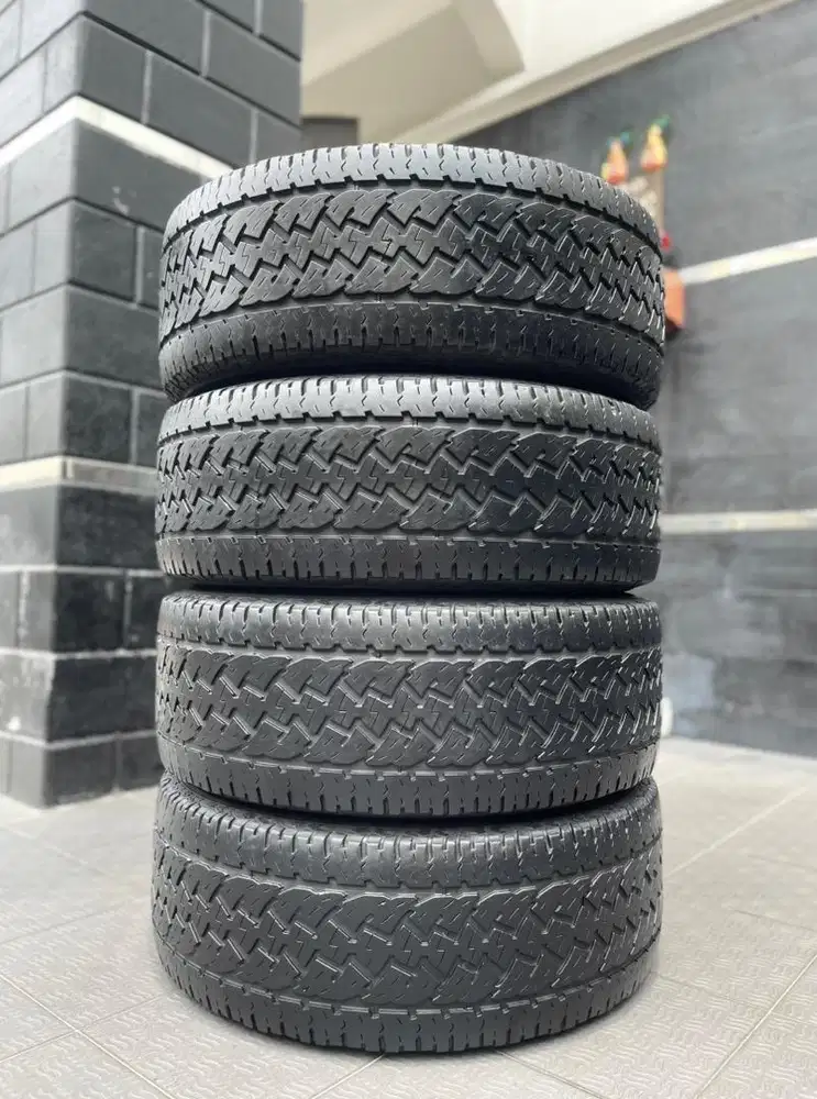 265 60 18 Goodyear Wrangler A/T Fortuner VRZ Pajero Sport Terra MUX