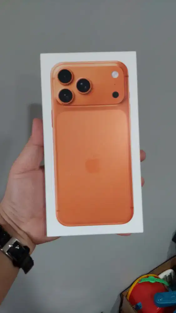 IPHONE 17 PRO MAX 256GB COSMIC ORANGE GARANSI RESMI IBOX