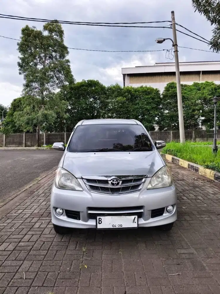 TOYOTA AVANZA 1.3 G 2010 MATIC