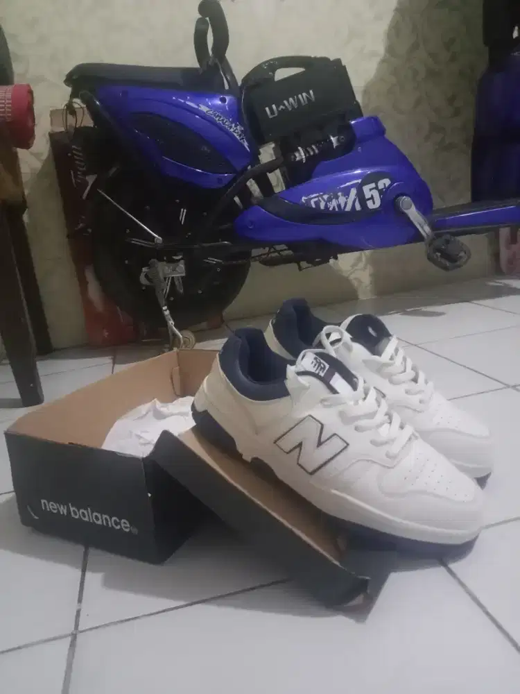 Sepatu New balance 480