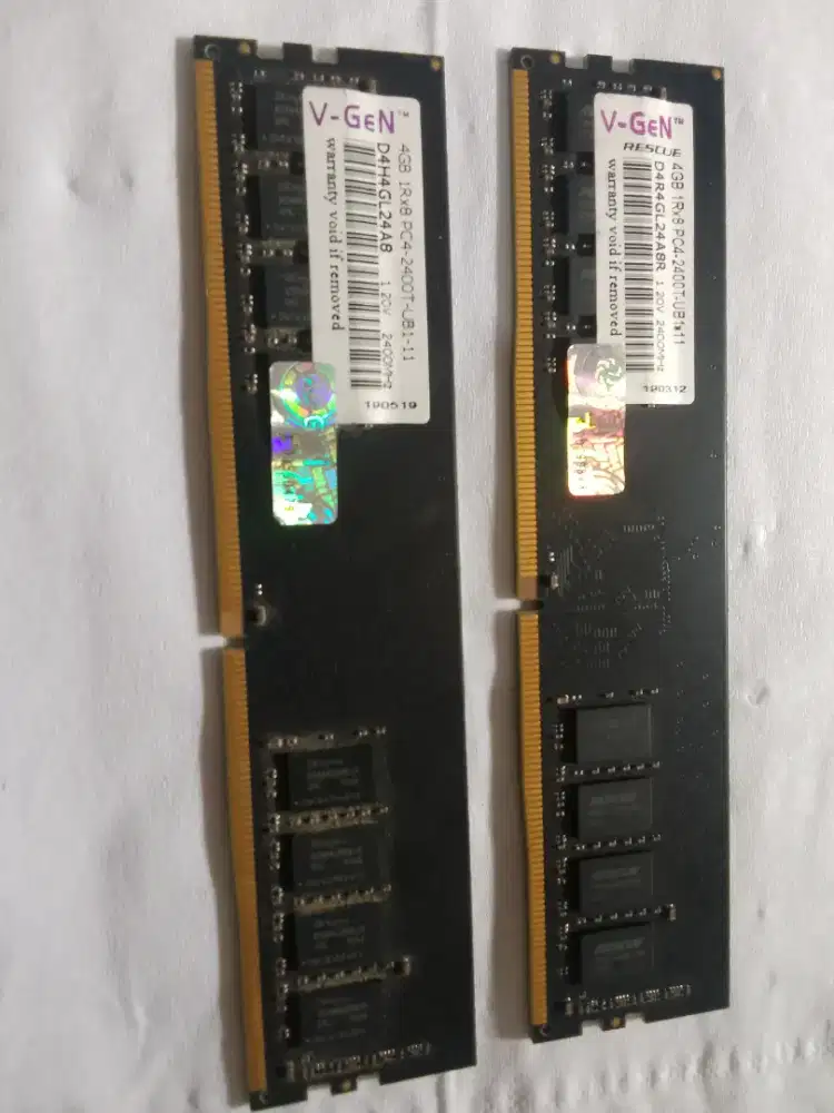RAM PC DDR4 8gb ( 4gb x 2 keping) V-Gen garansi resmi lifetime.
