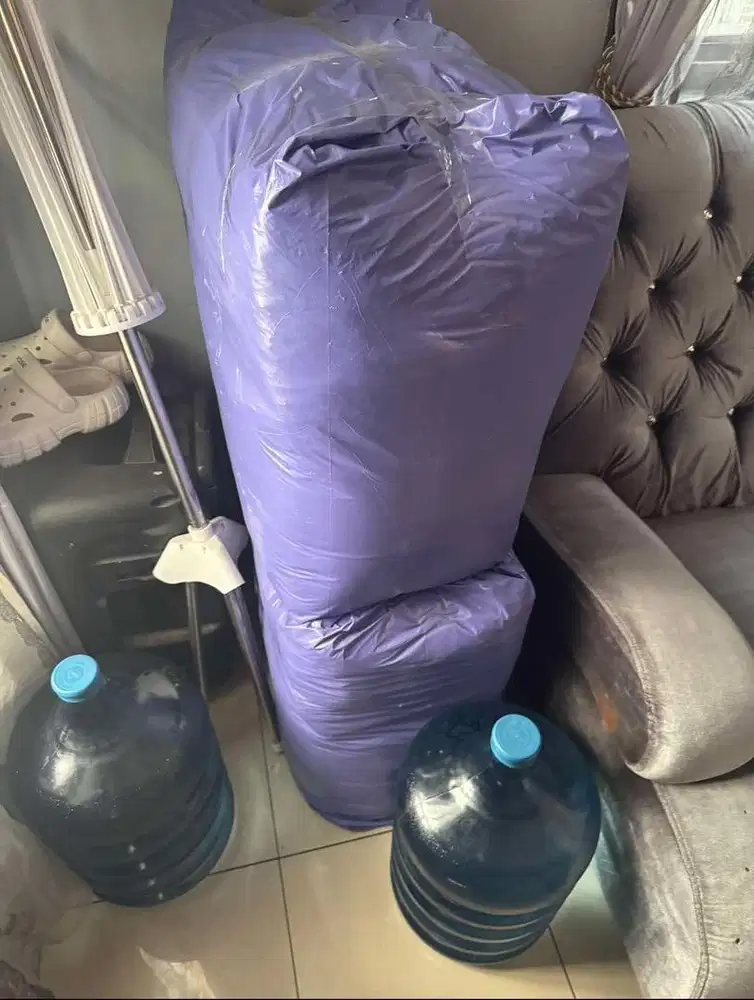 kelambu tidur ukuran 180 x 200 ( baru ) 1 pcs harga 25.000 ada 100pcs