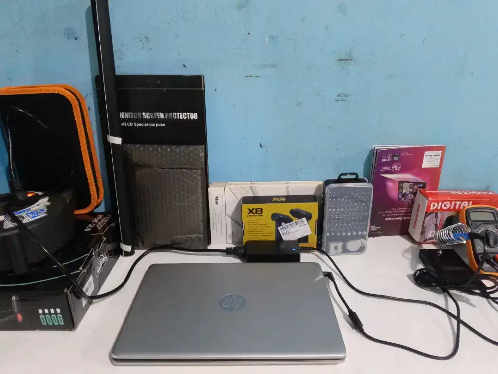 service dan repair laptop