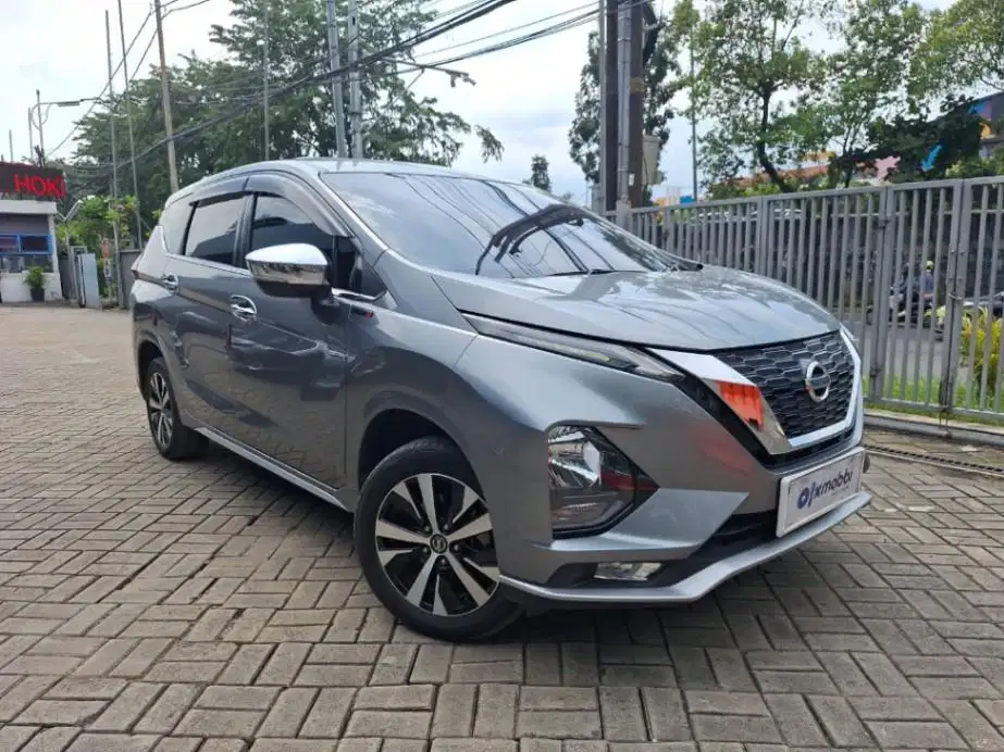 DP RENDAH - Nissan Livina 1.5 VL Bensin-AT 2019 SAIH