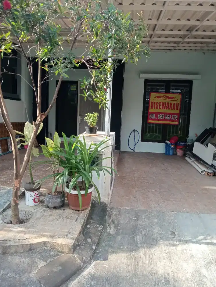 Di sewakan rumah tinggal