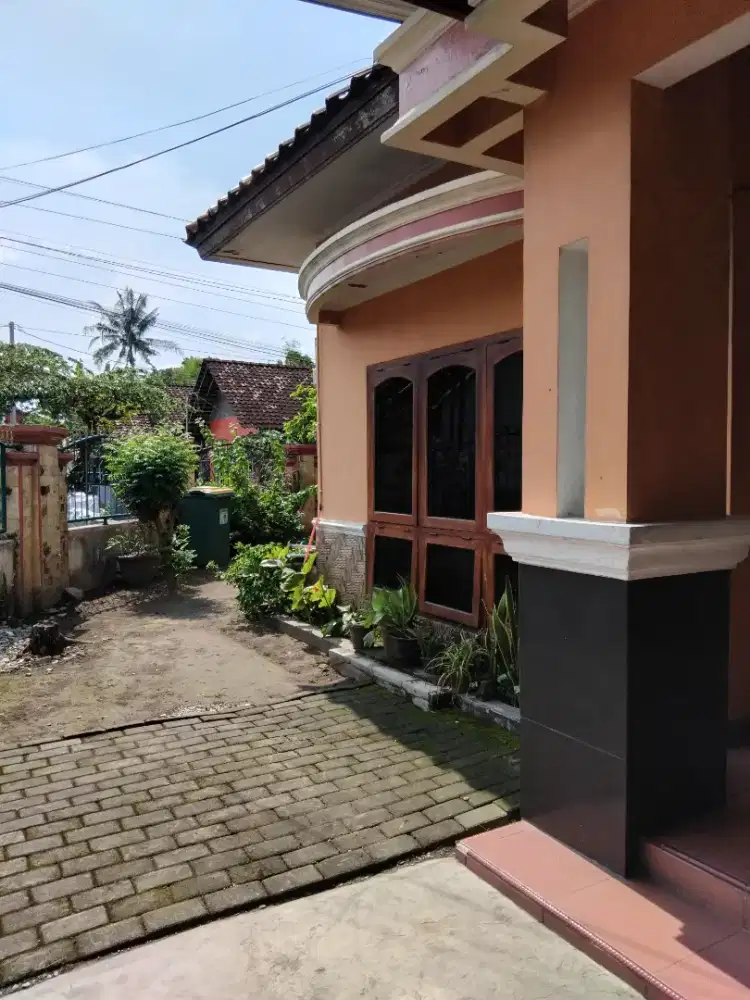 Di jual rumah siap pakai