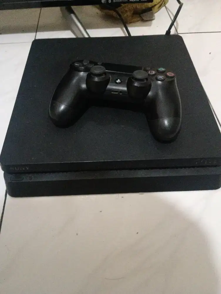 Jual PS4 Bekas pribadi