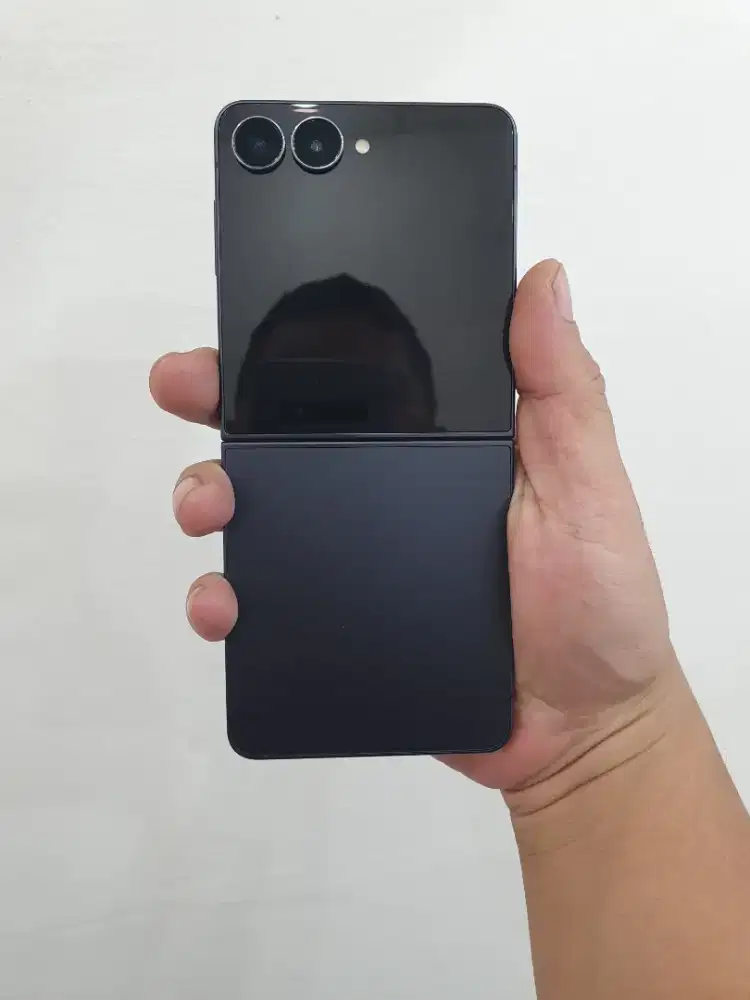 Samsung z flip 7 12/512gb garansi panjang mulus