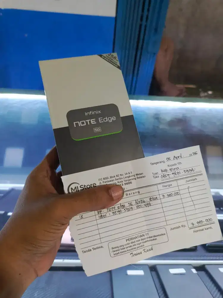 JUAL MURAH INFINIX EDGE 5G RAM 8/256GB BLUE BARU BANGED BELI

HARI INI