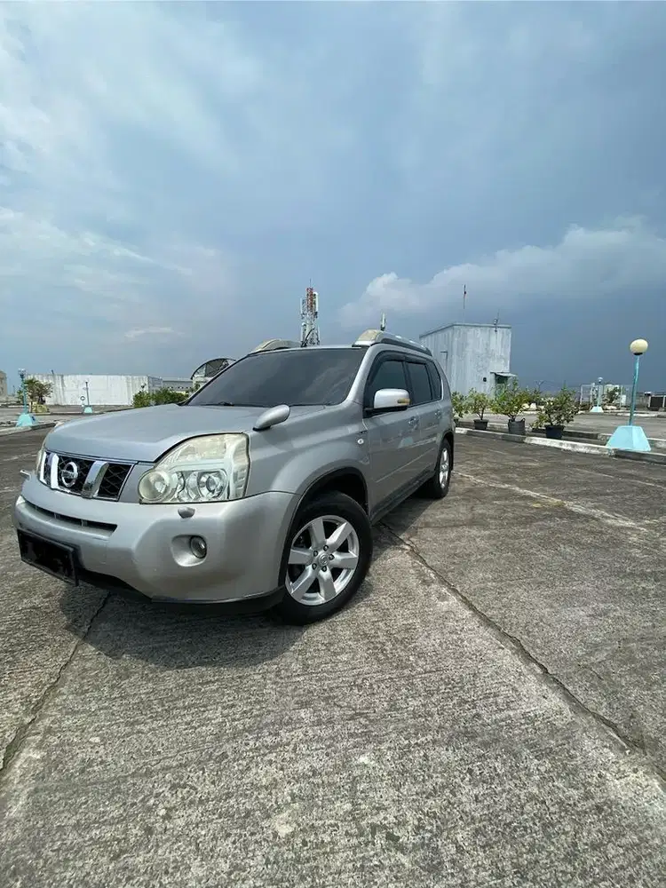 Nissan Xtrail 2.5 XT Automatic
