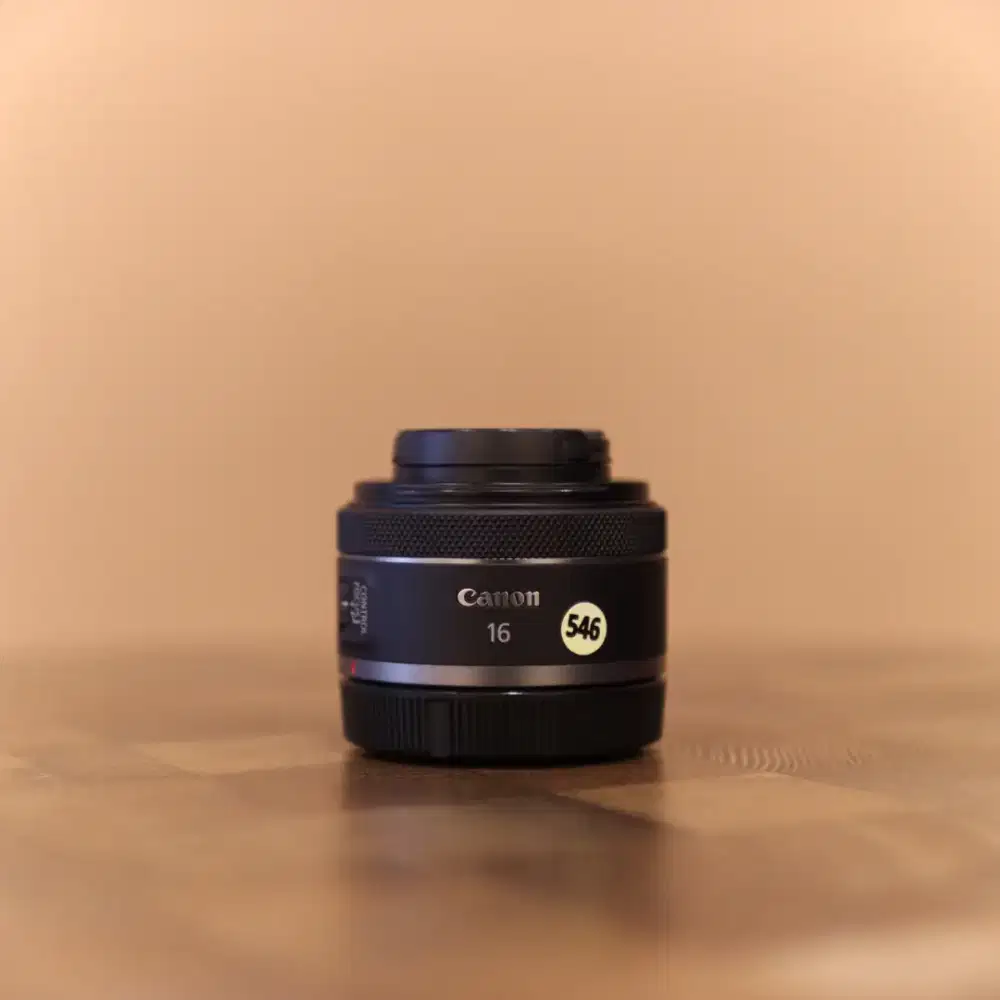 CANON RF 16MM F2.8 STM FULLSET GOOD CONDITIONS