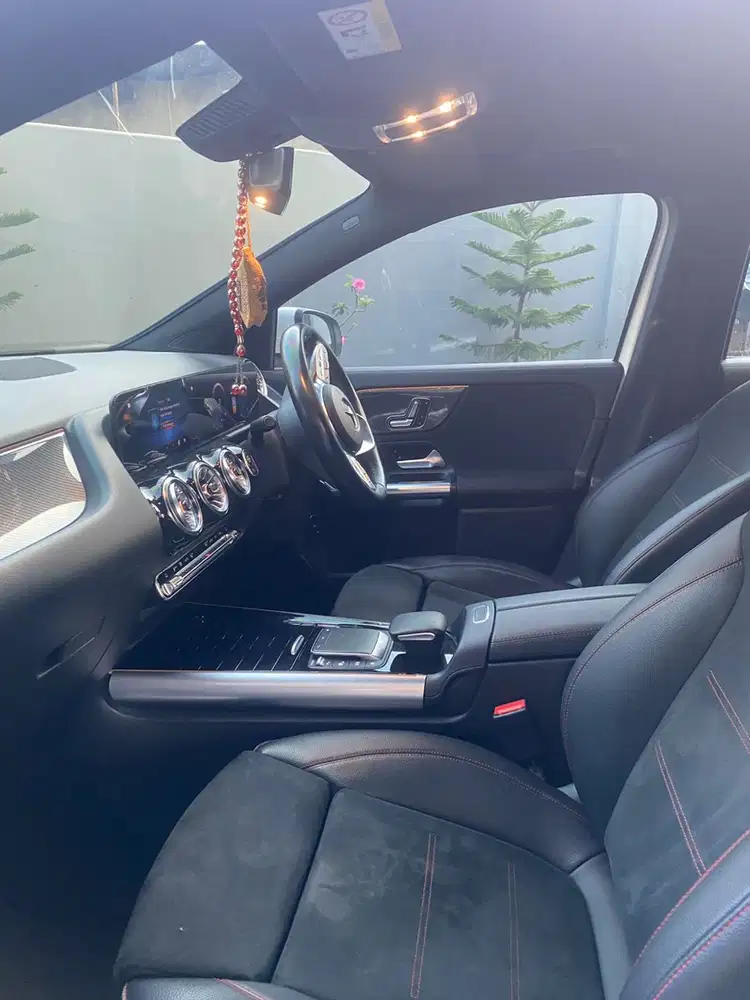 Mercedes-Benz GLA200 2022 Bensin