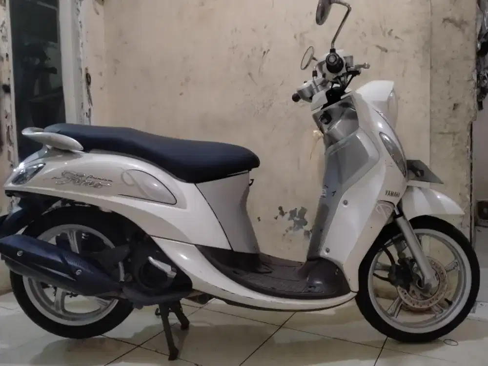 Yamaha Fino 125 premium lengkap motor sehat keterangan detail dibawah