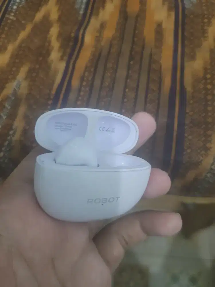 Tws robot apa adanya