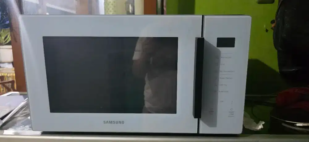 Jual BU Microwave Samsung Microwave Oven Grill MW5000T 30L Like New