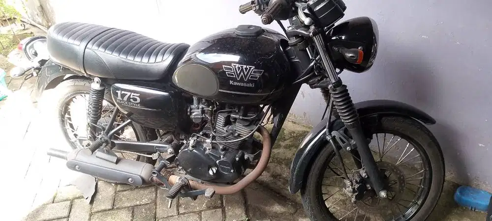 KAWASAKI W175 2022 PAJAK HIDUP