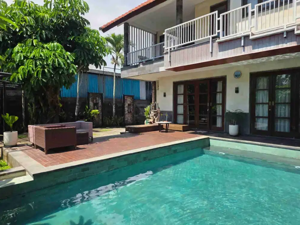 Villa modern style dekat tegenung Waterfall dijual murah di Sukawati Gianyar