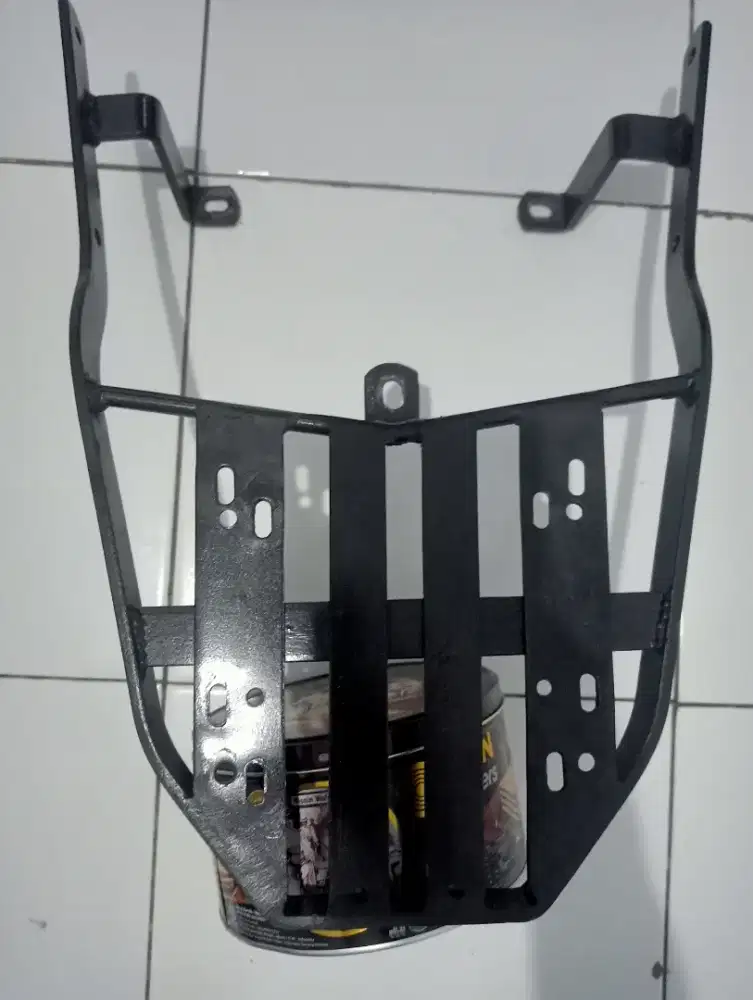 Jual breket box Vario 160 merk kucay