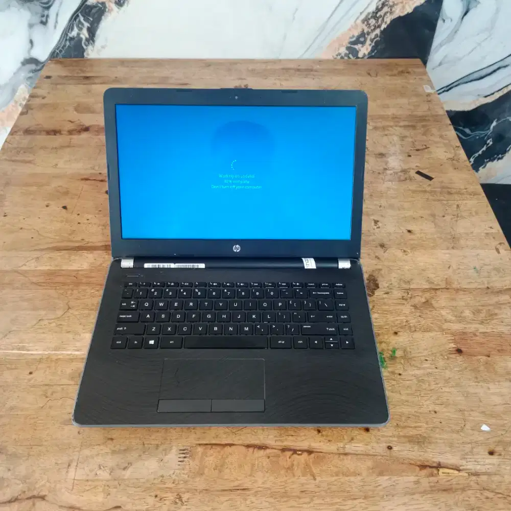 LAPTOP HP 14 SSD
