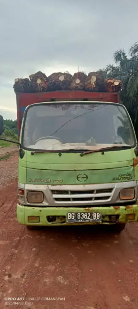 D jual toyota dyna 125 HT thn 2004