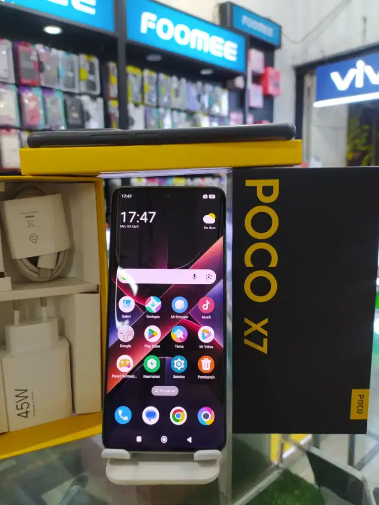 POCO X7 RAM 8 ROM 256 SECOND