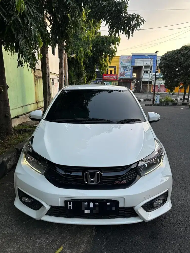 BRIO RS CVT 2022 PUTIH
