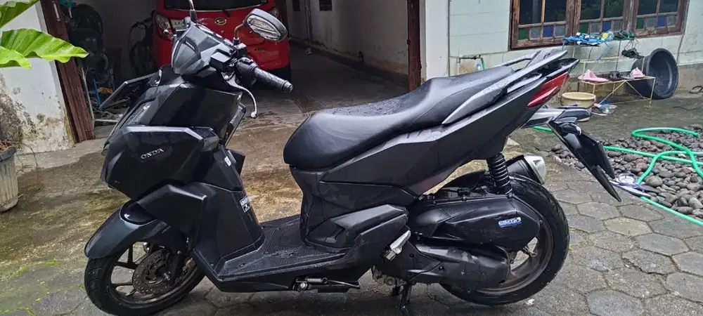 HONDA VARIO 160 ABS 2022 – SIAP GAS, MESIN NGACIR! KM rendah