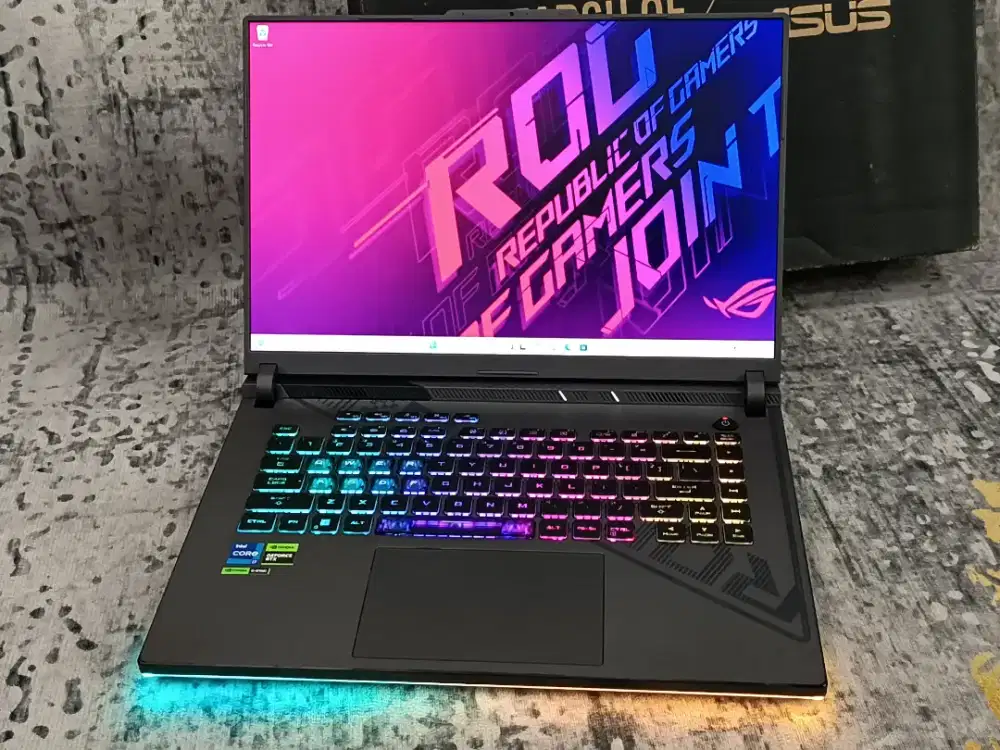 Asus ROG G614JU Core i7-13650HX 16GB 512GB RTX 4060 8GB 140W 16 165Hz