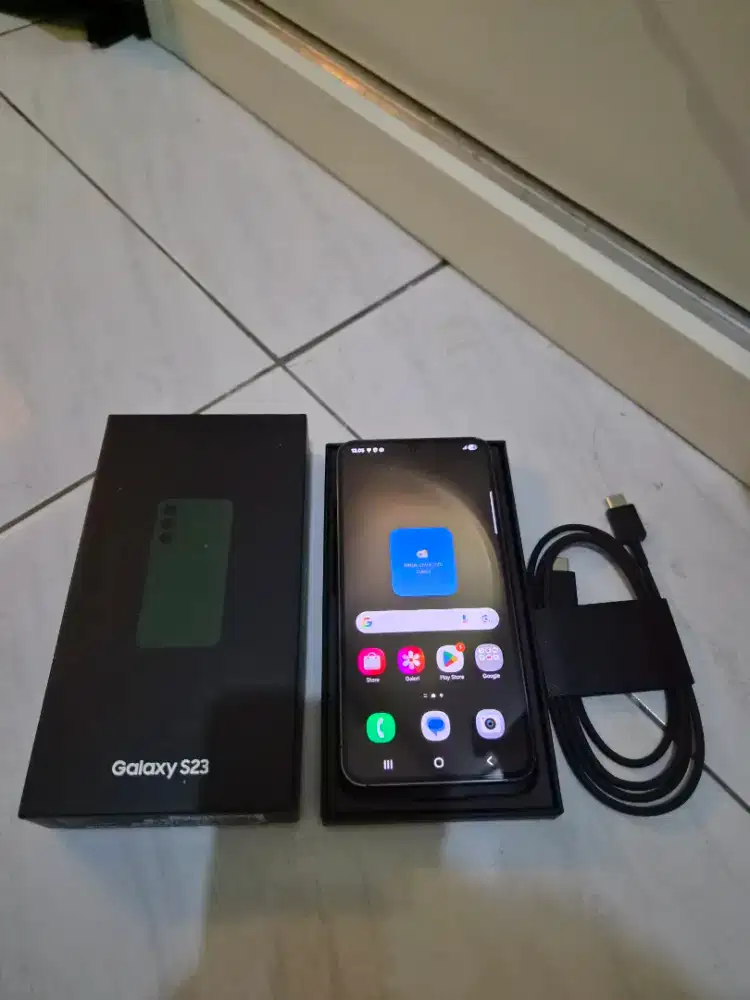 Samsung S23 Base 5G 8/256 SEIN