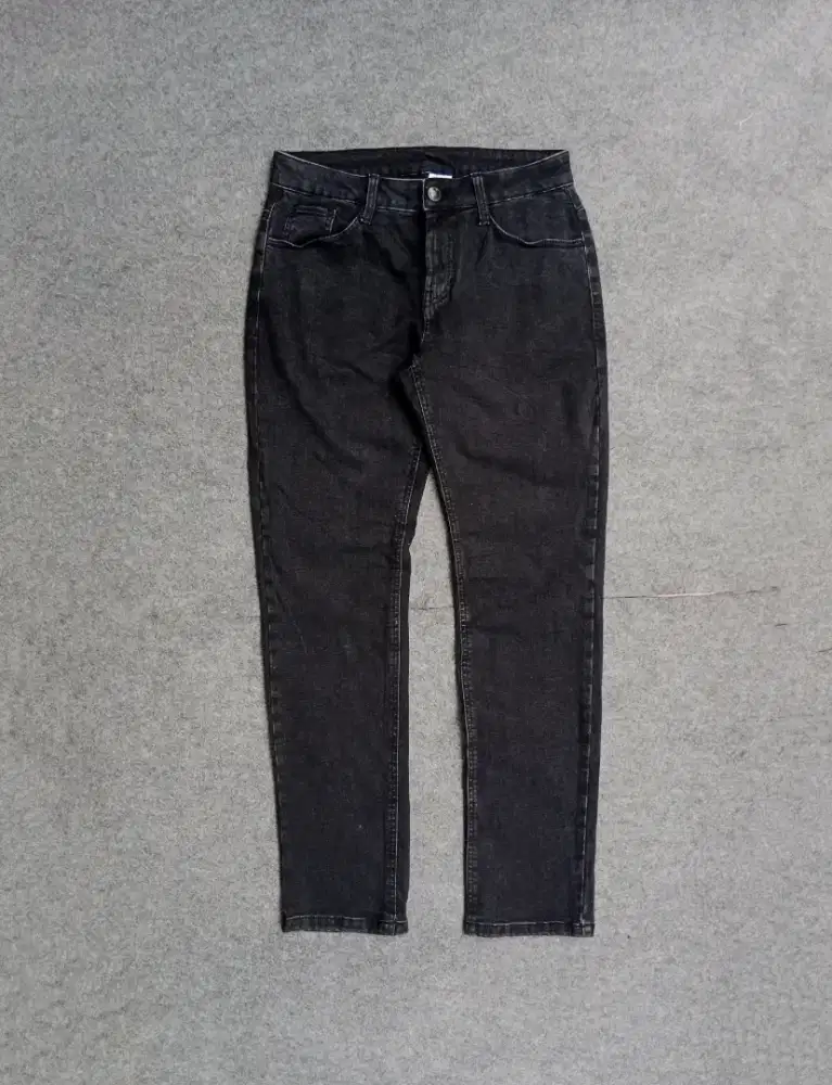 Signature denim pants size 32-33