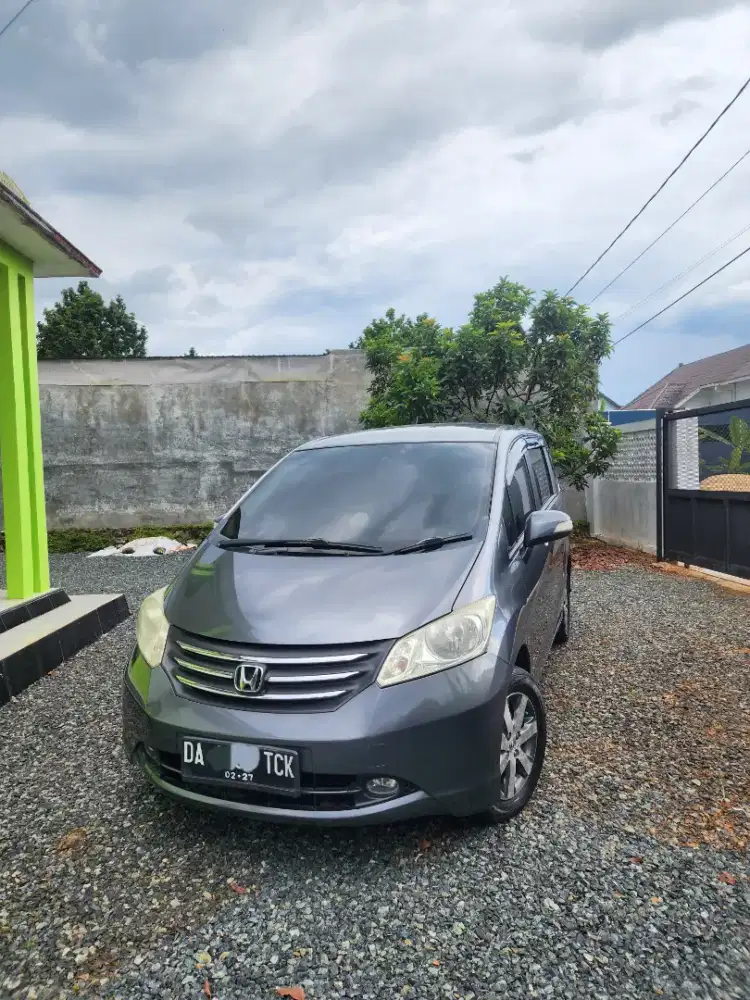 Honda Freed PSD 2012