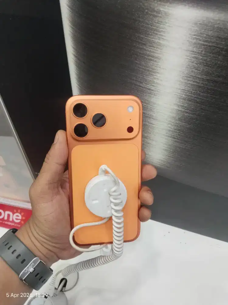 Iphone 17 Pro Max , Resmi, Cicilan 0% tanpa DP, Syarat cukup KTP