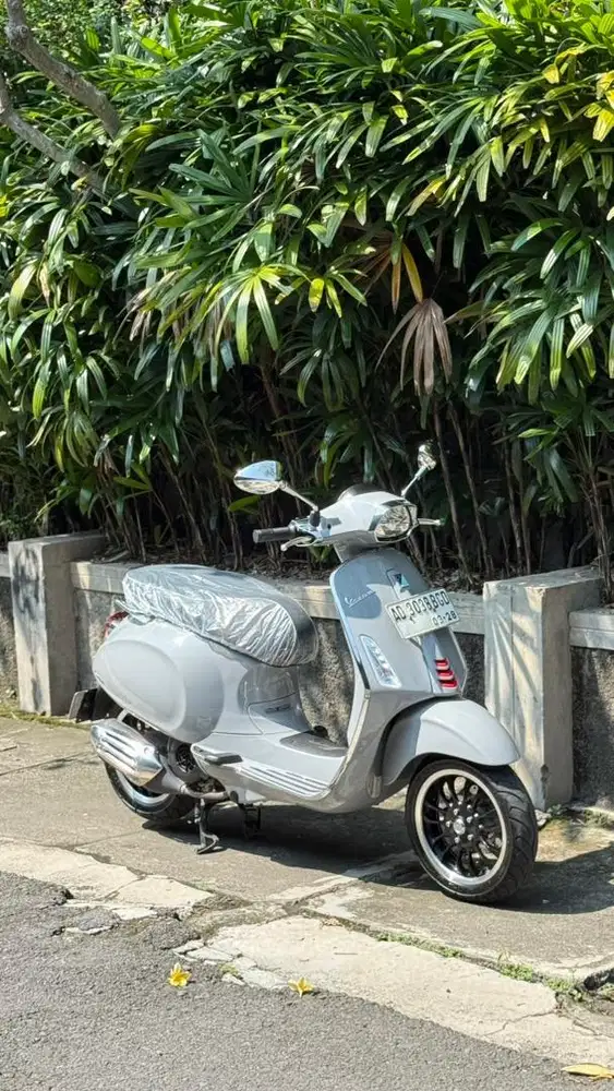 Vespa Sprint ABS Grey Avio 2023