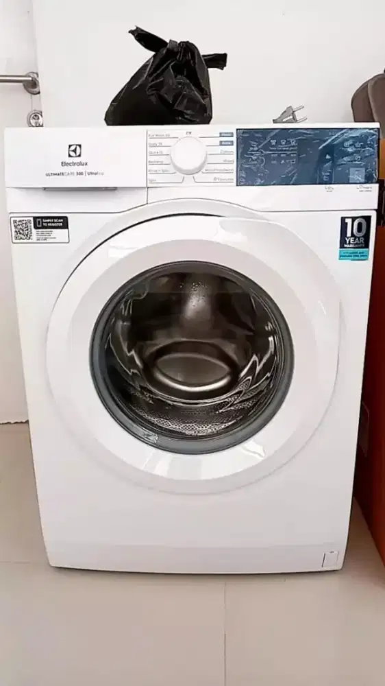 Electrolux Mesin cuci front loading 1 tabung