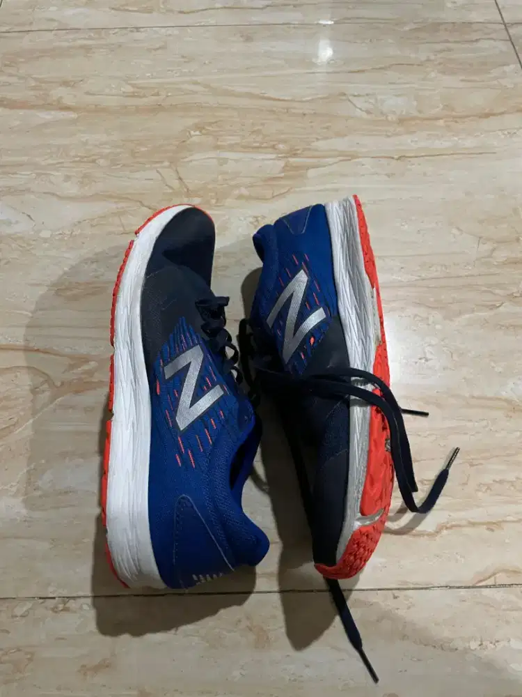 Sepatu Running New Balance