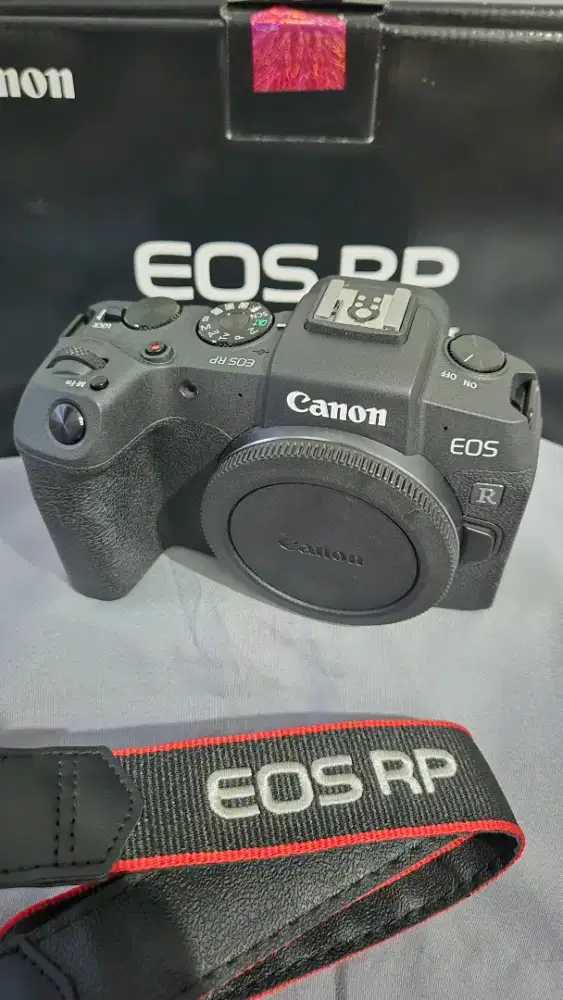 BODY Canon eos RP lengkap box