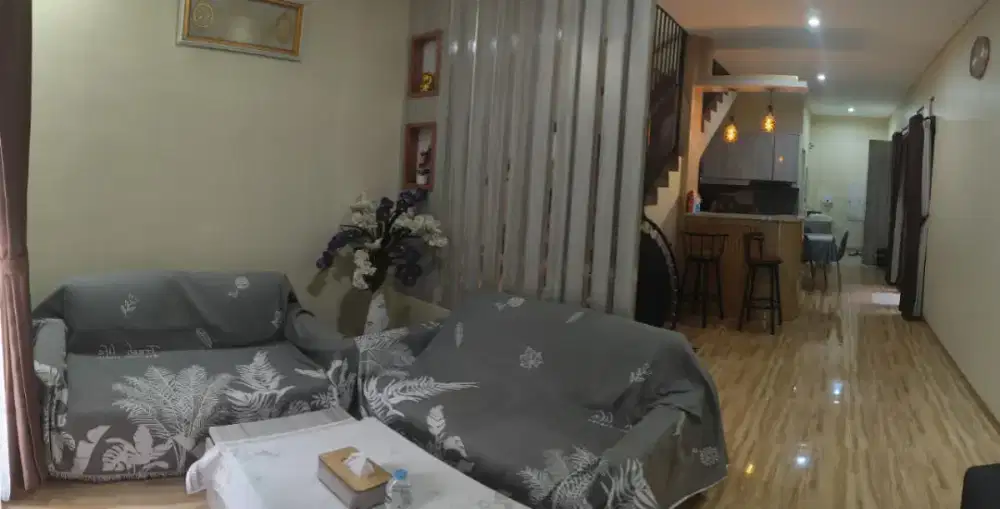 Di jual rumah minimalis 2 lantai