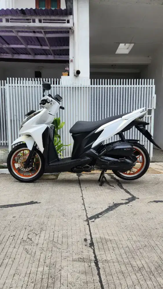 Honda Vario 125 Fi Old KZR 2011
