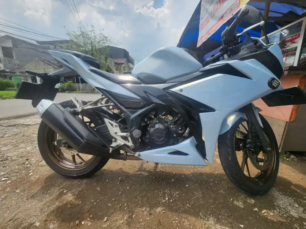 Jual cepat Cbr150